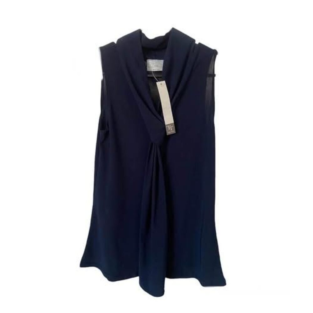 Women’s Navy Blue Top Size Small